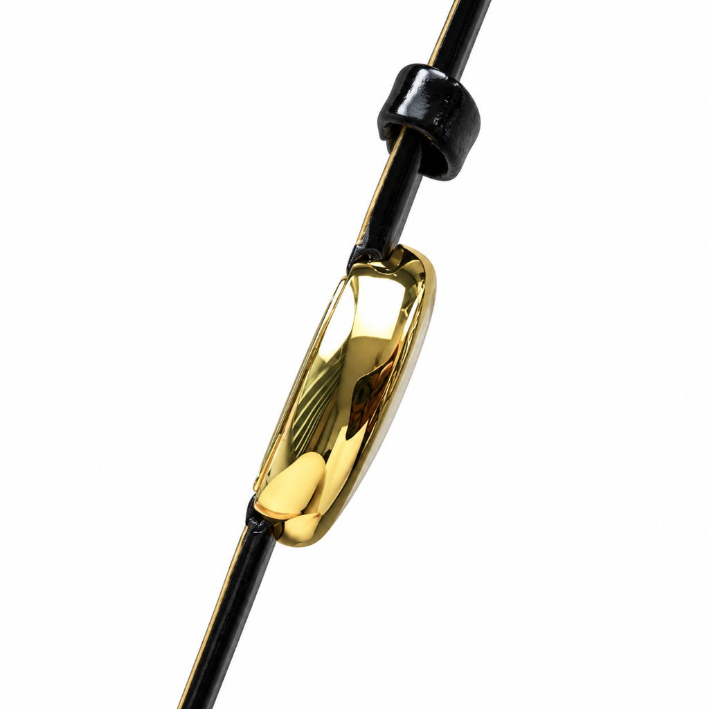 Cartier Baignoire Vintage Small — 18K Yellow Gold, Cream Dial, Roman Numerals & Black Leather Strap, Women